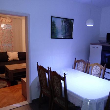 Apartment In Centre For 7 สปลิท ภายนอก รูปภาพ
