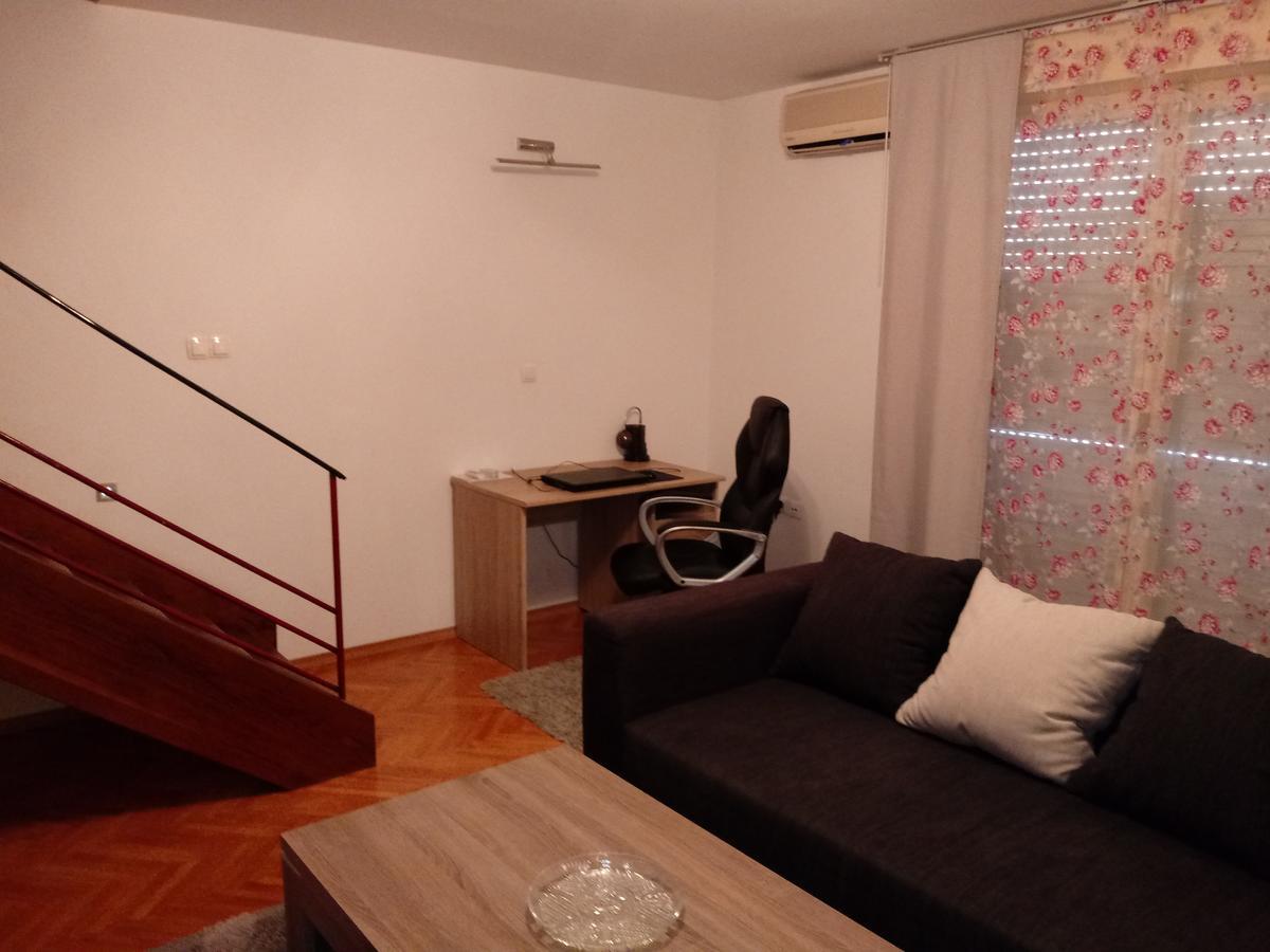 Apartment In Centre For 7 สปลิท ภายนอก รูปภาพ